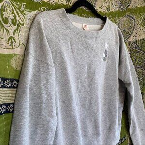 Uniqlo UT x Disney Retro Style Heather Gray Semi Cropped Sweatshirt Size Large